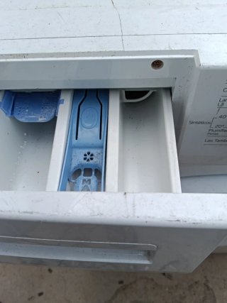 Lavadora BEKO(( OJO PARA PIEZAS/)