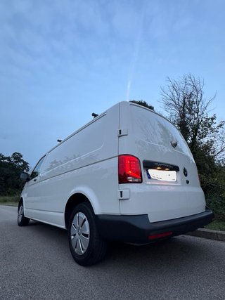 Volkswagen Transporter T6 2021