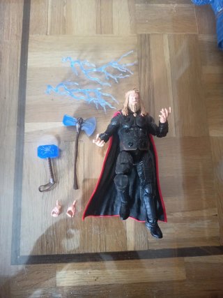 Figura Thor Endgame + Accesorios
