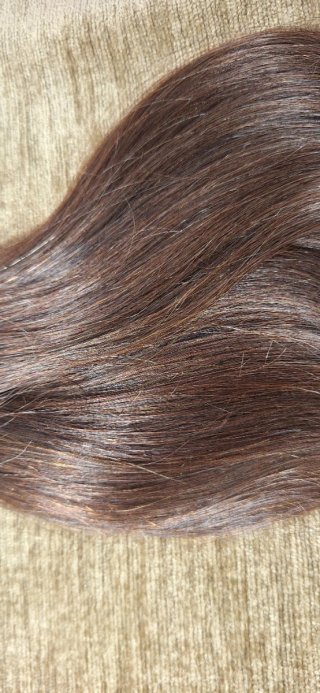 Pelo natural castaño