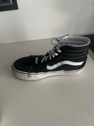 Vans Sk8-Hi Blancas y Negras