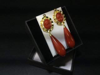 E641898-35 PENDIENTES ORO 18K CON CORAL