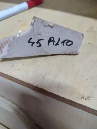 Arco de madera tallada