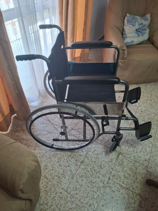 Silla de ruedas en perfecto estado, semillas nueva