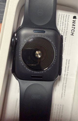 Apple Watch SE (Gen 2) 40mm GPS Negro