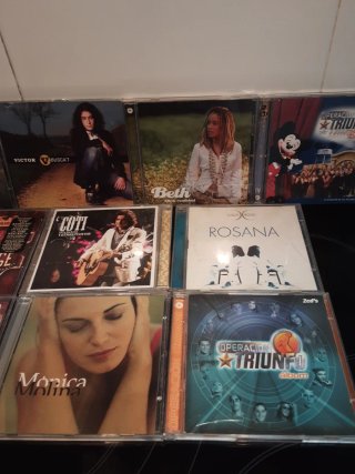 Lote 10 CDs Música Variada Pop Rock Latinoy regalm