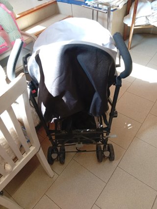 Silla de paseo Bebeconfort gris