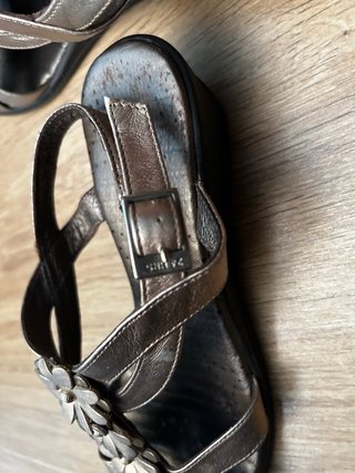 Sandalias cuña cómodas 24HRS