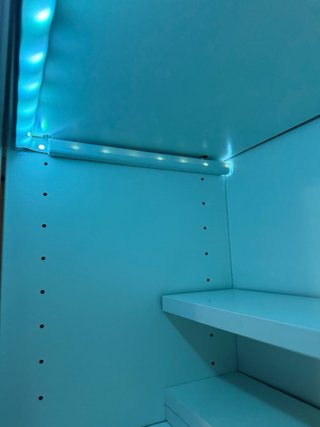 Estantería Vitrina Ikea Billy con luz