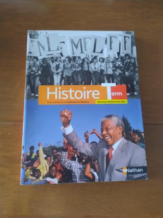 Libro historia de Francia, segundo de bachillerato