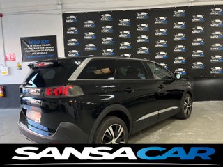 Peugeot 5008 2022