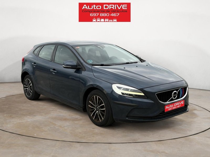 Volvo V40 2017 - foto 1
