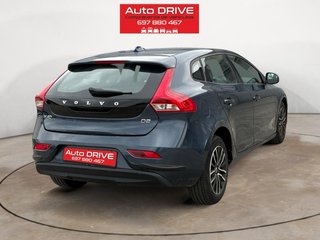 Volvo V40 2017