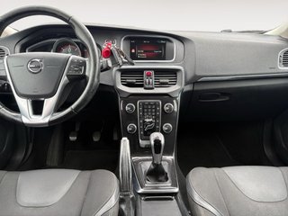 Volvo V40 2017