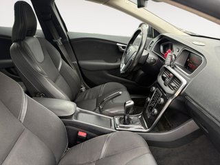 Volvo V40 2017