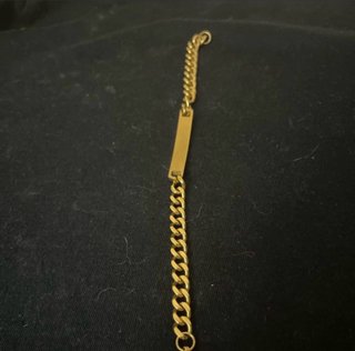 Pulsera de acero dorada