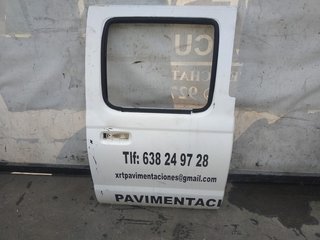 PUERTA TRASERA DERECHA NISSAN PICK-UP (D22) Cabin