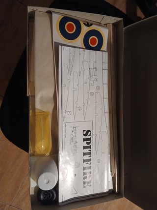 Maqueta Spitfire Mk IX Modelhob Vintage