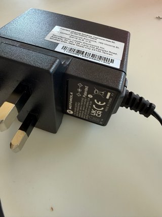 Motorola R7 UHF Premium Radio