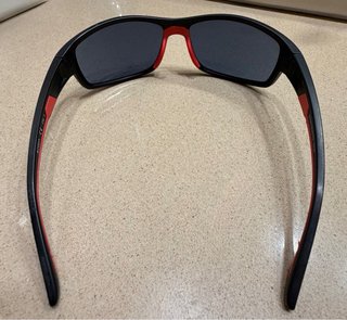 Gafas de sol unisex Cairn negras y rojas