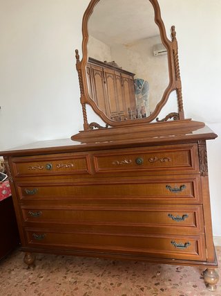 Comò vintage con specchiera