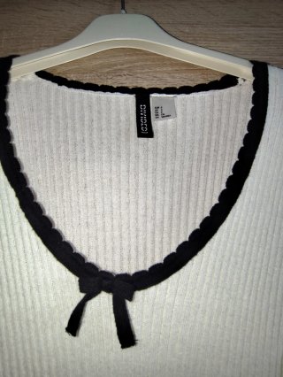 S Vestido de punto blanco y negro