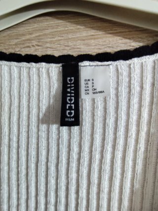 S Vestido de punto blanco y negro