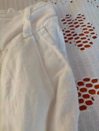 Pantalones bombachos blancos
