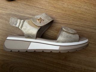 Sandalias Zapshop doradas