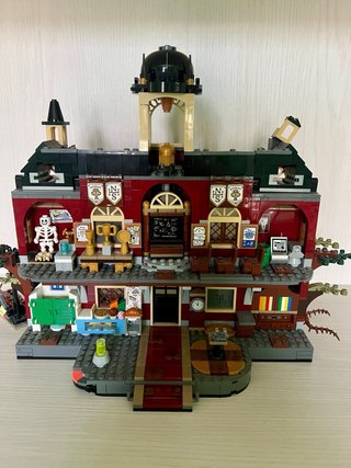 LEGO Hidden Side Liceo Stregato + Autobus
