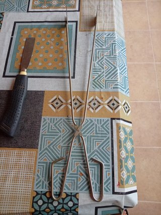 Pinzas para barbacoa y espátula