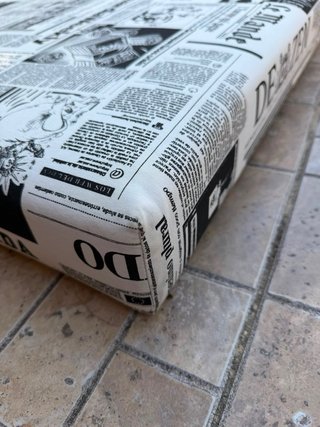 Cabecero papel periódico cama 90