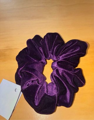 Nuevo Scrunchie XL Terciopelo Morado Lila