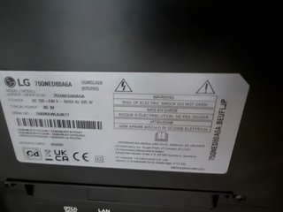 TV LG 75” para piezas