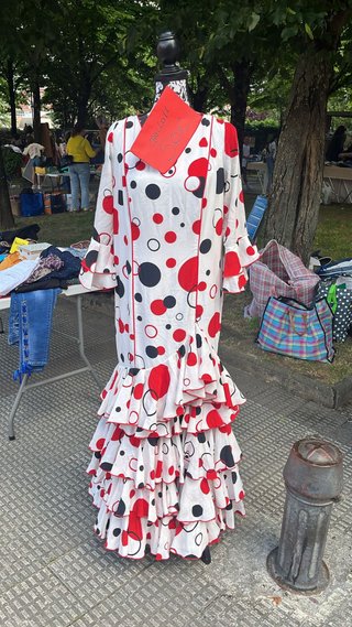 Vestido Flamenco Volantes Lunares