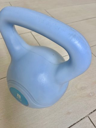 Pesa Rusa Kettlebell 8 kg Azul