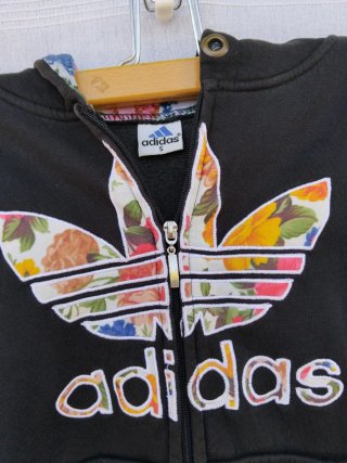 Sudadera Adidas Floral Negra Talla M