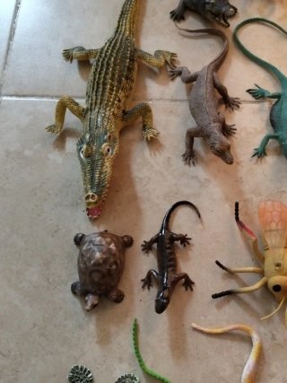 Lote animales reptiles y insectos juguete