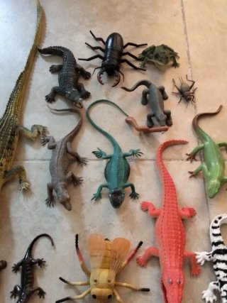 Lote animales reptiles y insectos juguete