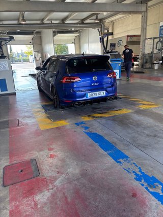 Volkswagen golf r 2014