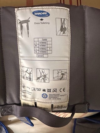 Grúa eléctrica para traslado de persona