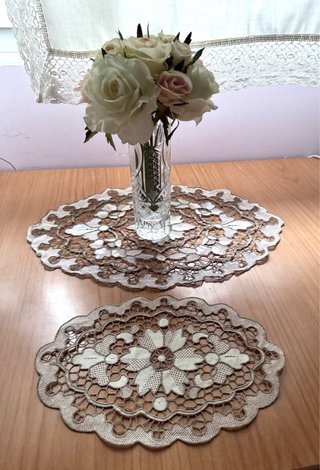 Tapetes de hilo para mesa o sofás