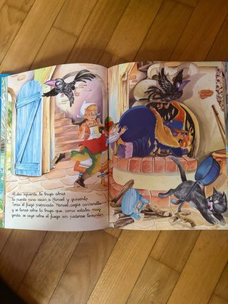 Libro 12. Cuentos clásicos de Susaeta.