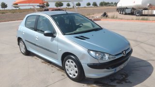 Peugeot 206 Plata 5 Puertas