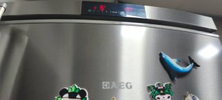 2 Neveras Beko y otra nevera AEG combi
