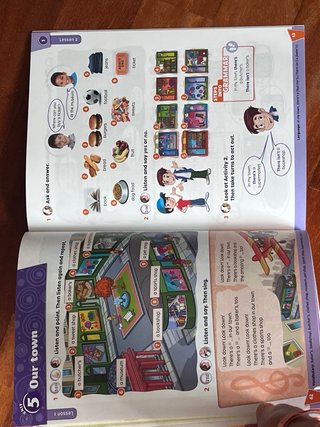 STEPS INTO ENGLISH-pupils book 4-Macmillan