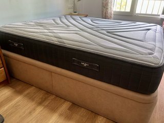 Colchón Lattoflex Air de 150x190 cm + canapé.