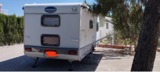 Caravana Caravelair Antares Luxe 486 (2012)