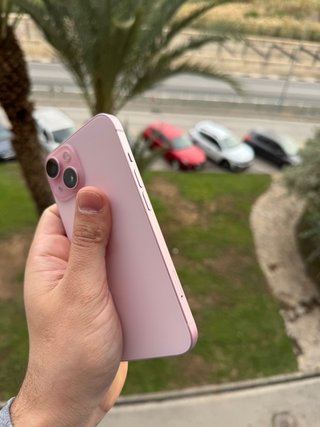 iPhone 15 256GB - 93% Batería