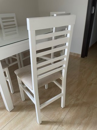 Mesa y 6 Sillas Comedor Blancas